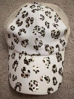 Leopard Print Trucker Hat - Cream